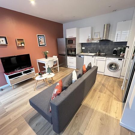Le Remois - Charmant T2 - Renove - Parking - Cour Privative - Wifi Reims Bagian luar foto
